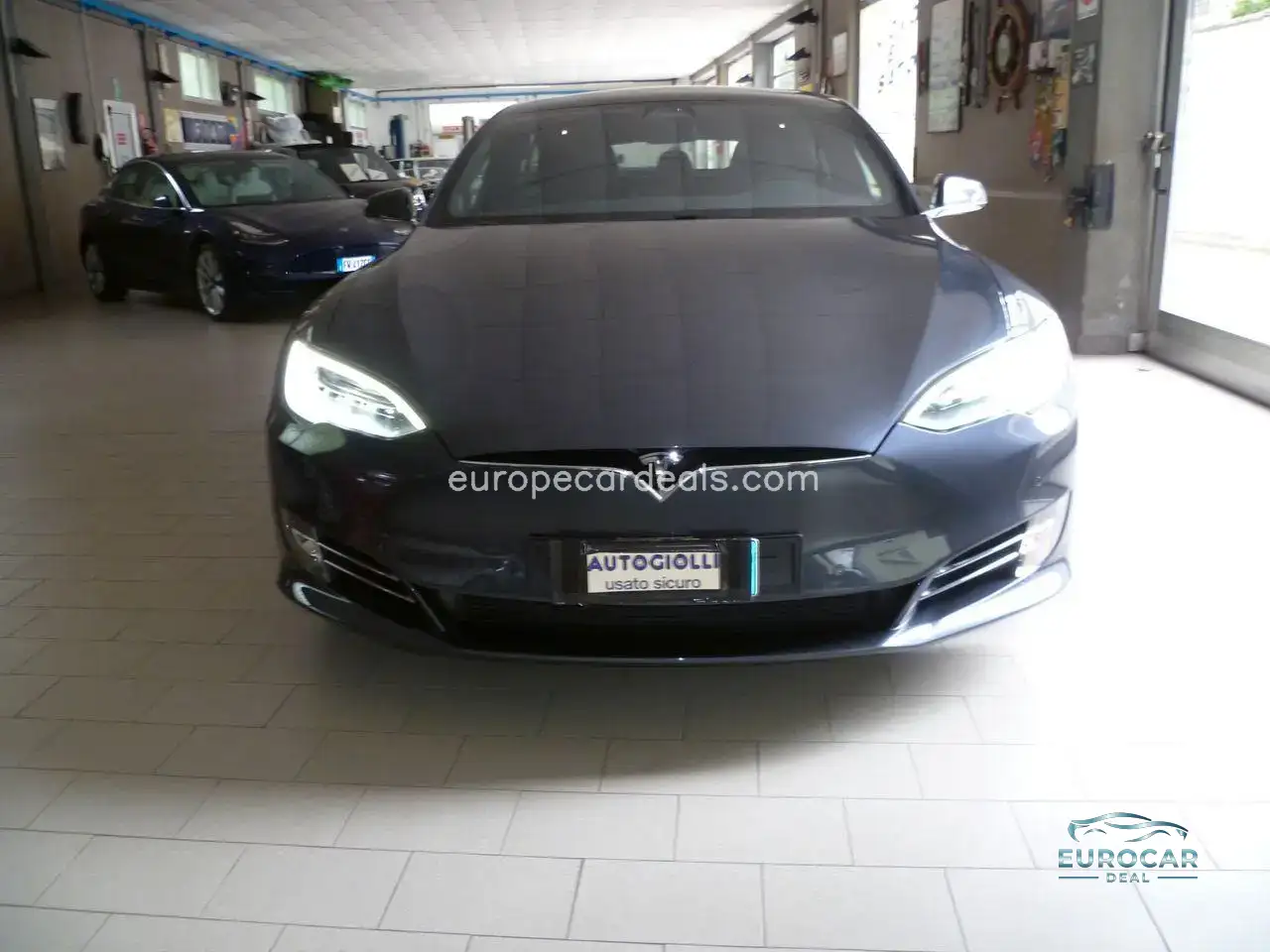 Tesla Model S