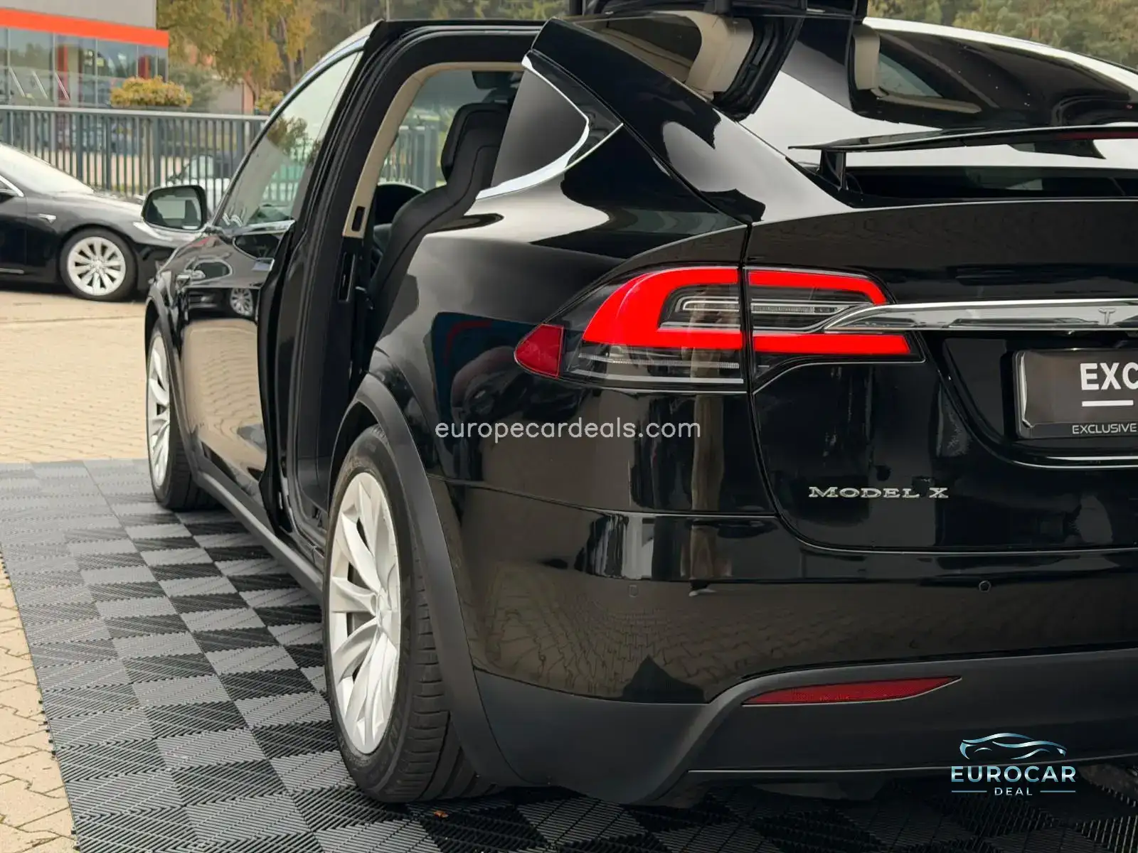 Tesla Model X