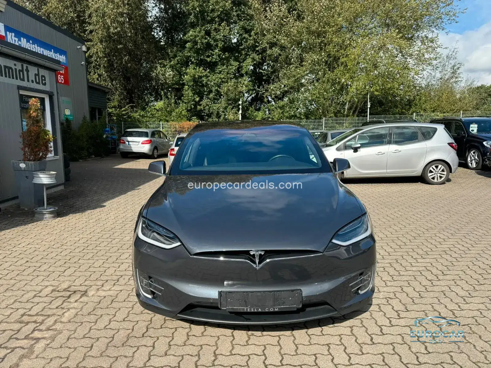 Tesla Model X