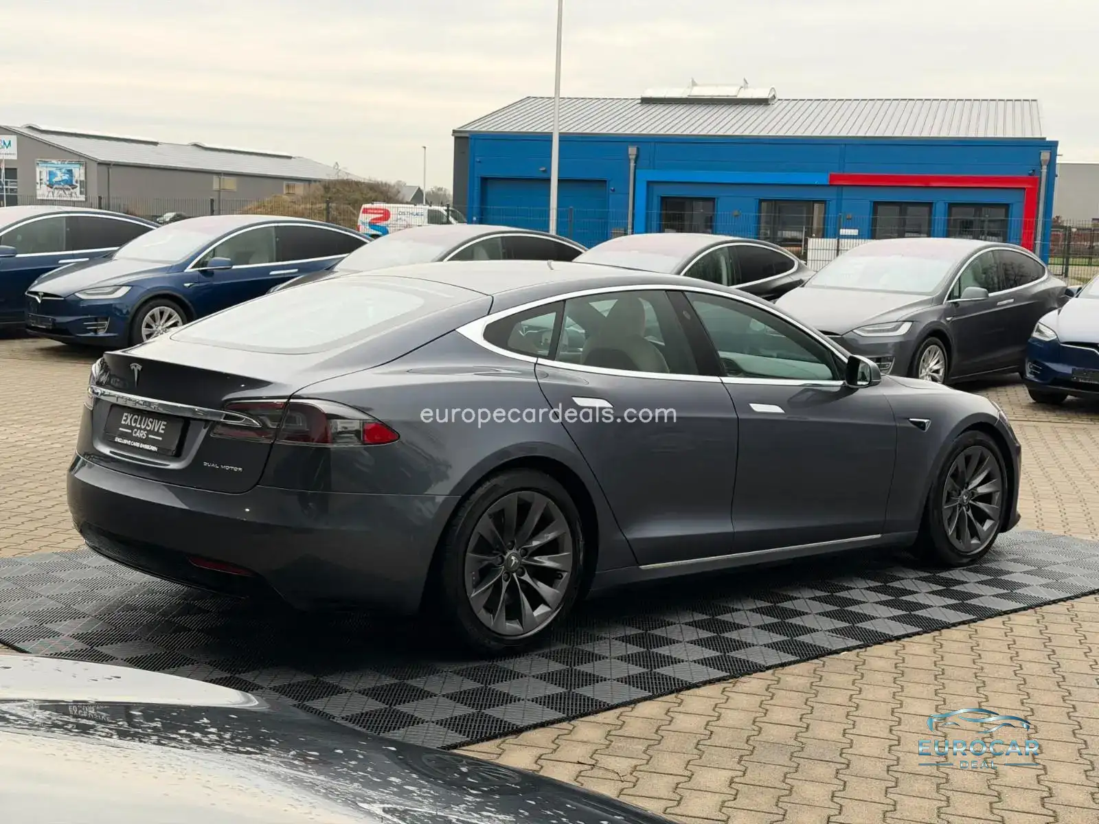 Tesla Model S