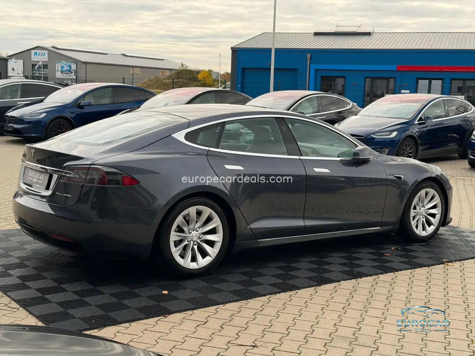 Tesla Model S