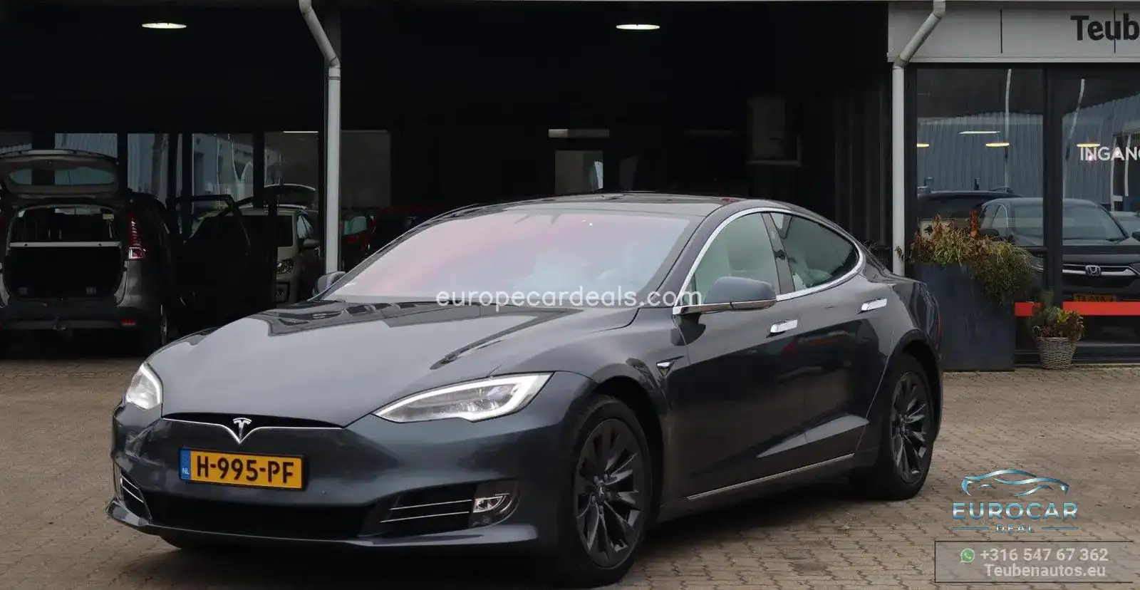 Tesla Model S