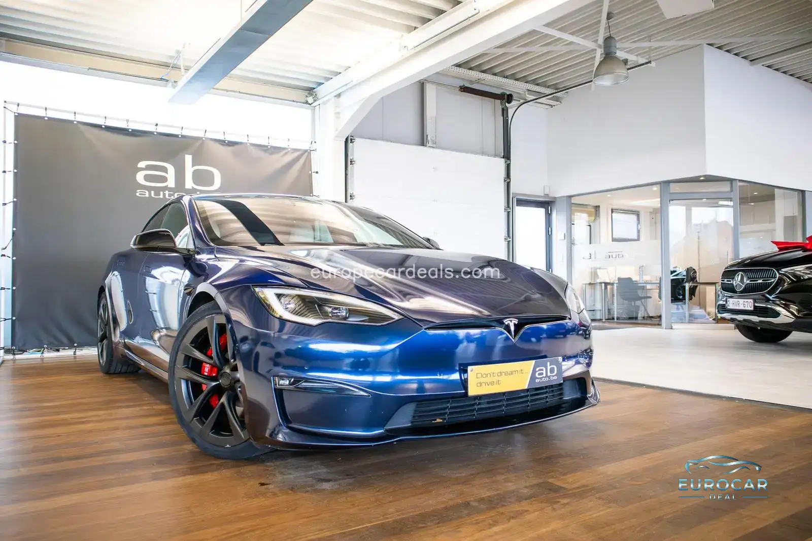 Tesla Model S