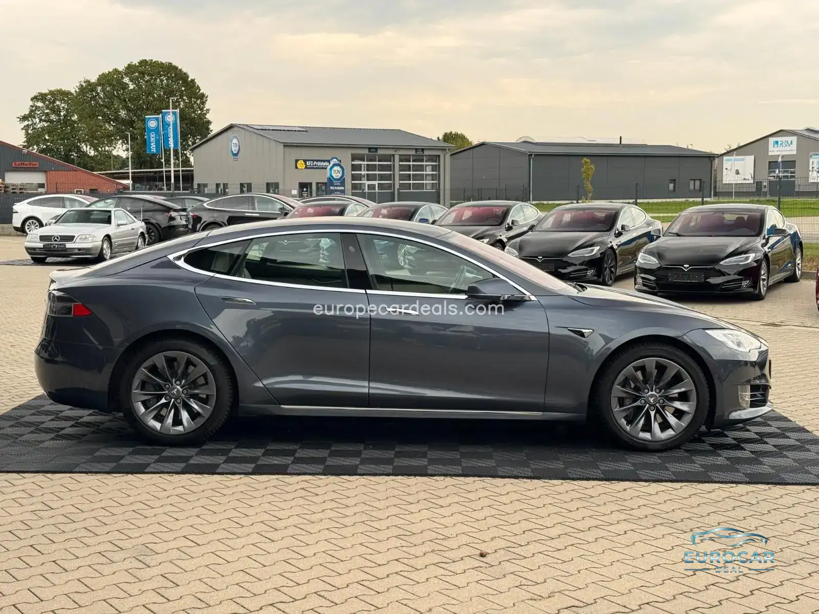 Tesla Model S
