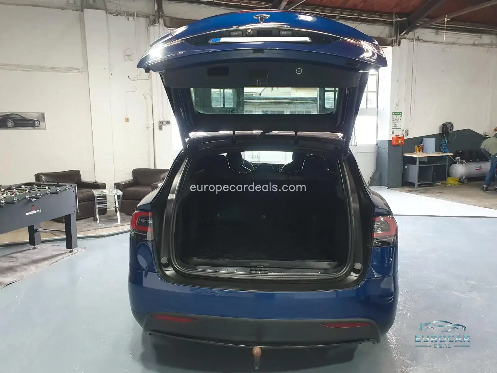 Tesla Model X