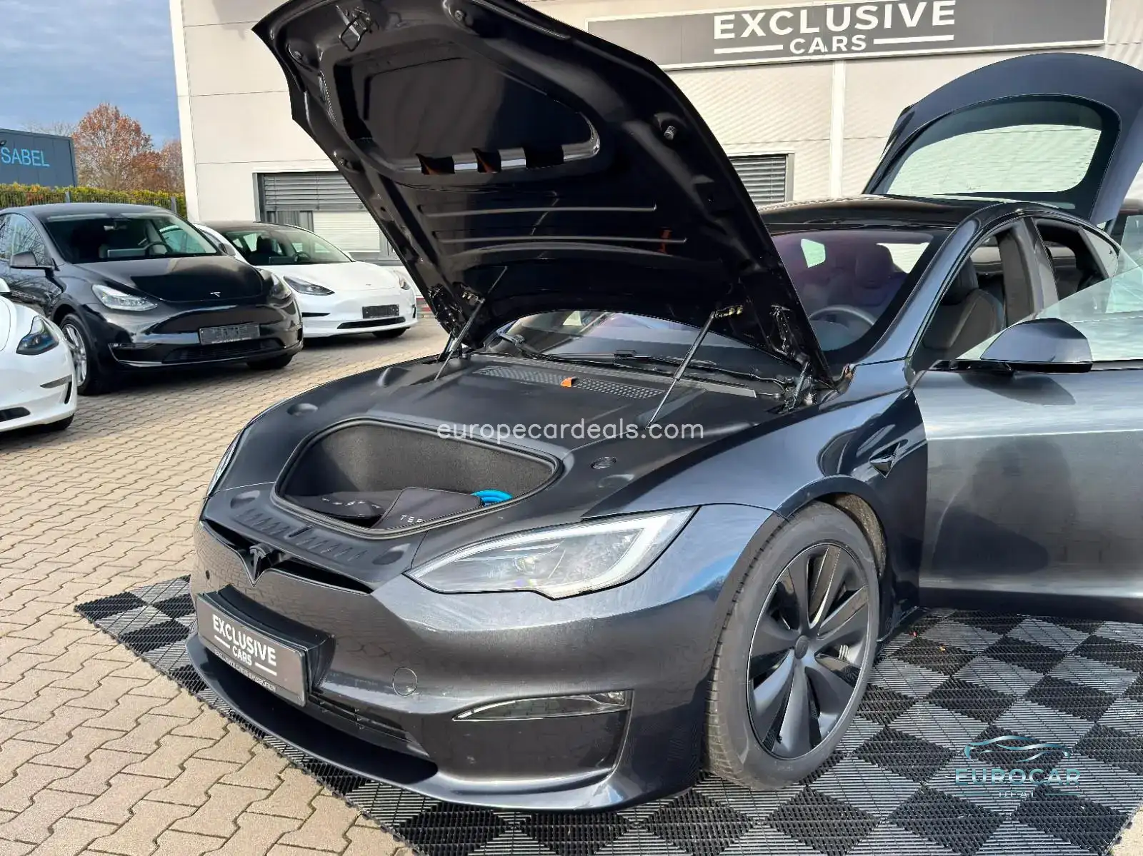 Tesla Model S
