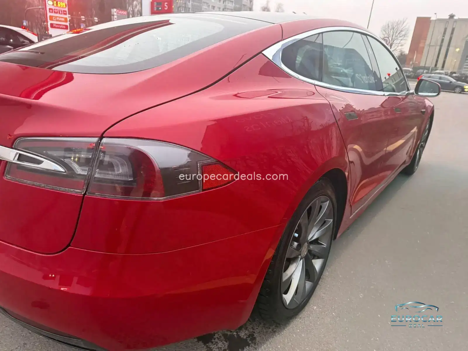 Tesla Model S