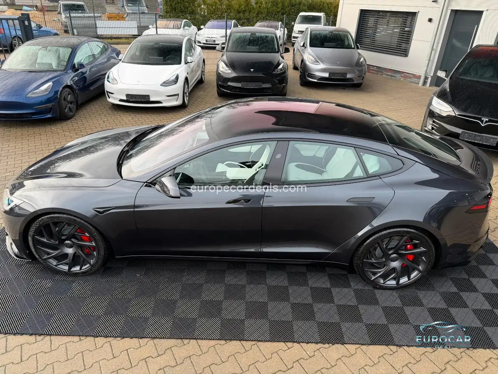 Tesla Model S