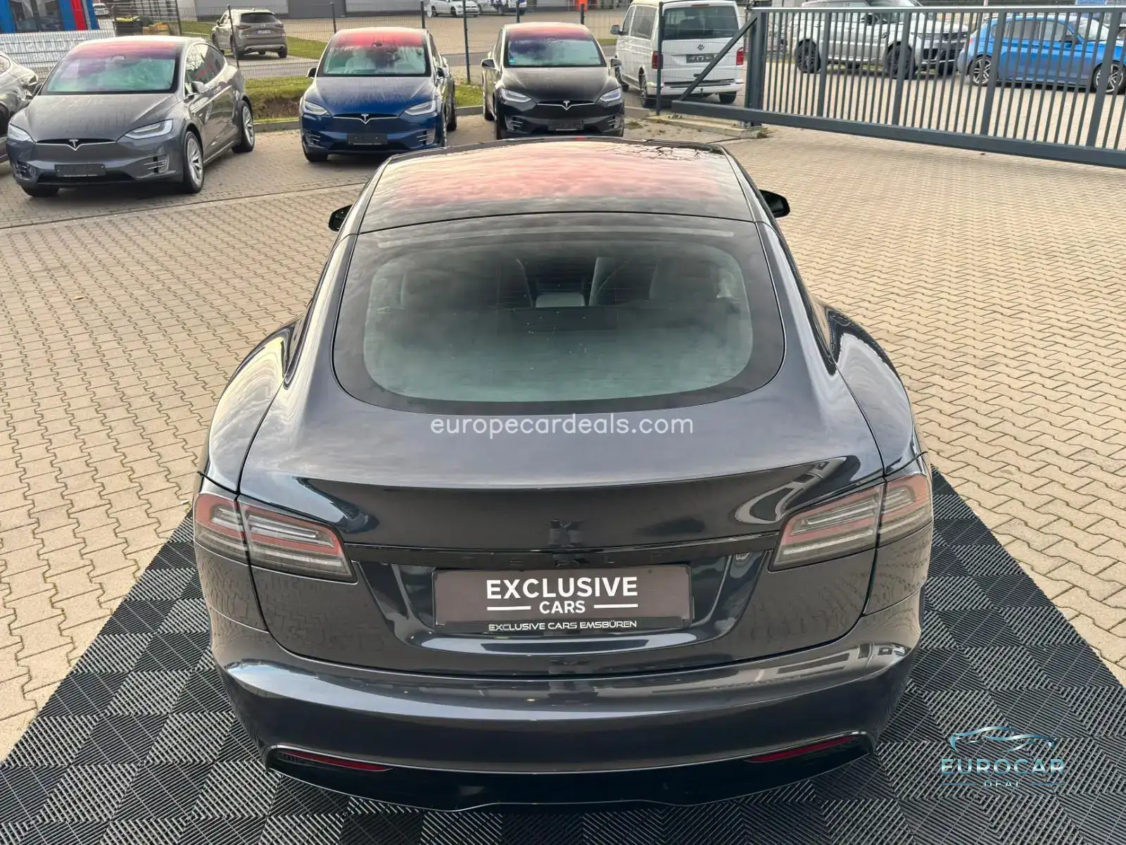 Tesla Model S