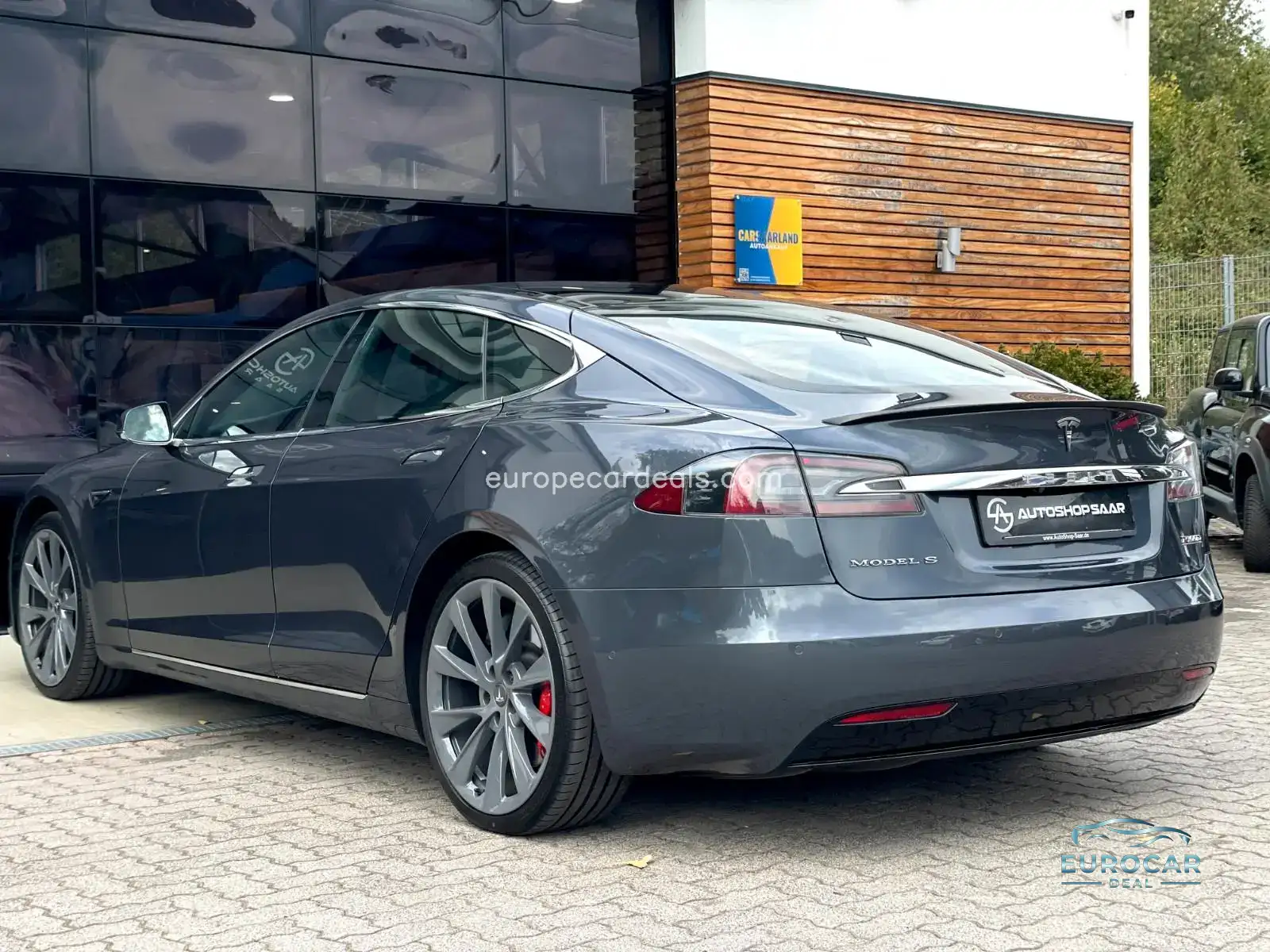 Tesla Model S