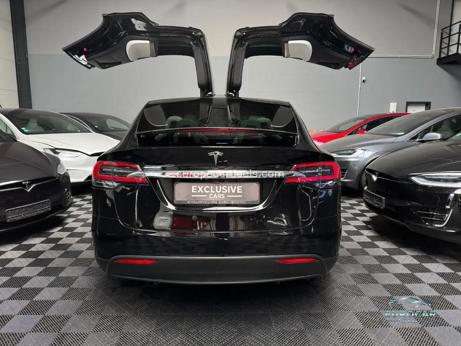Tesla Model X