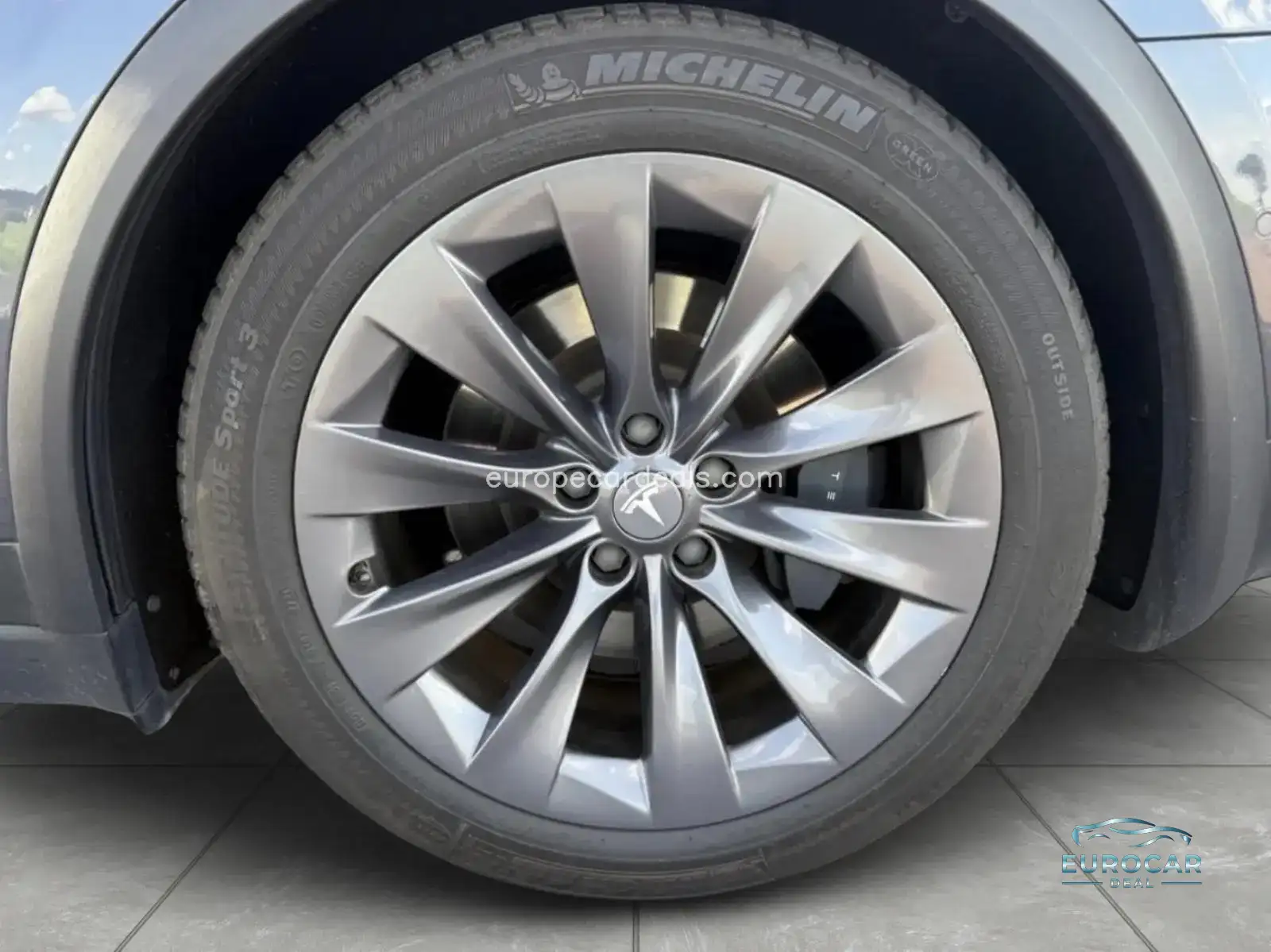 Tesla Model X