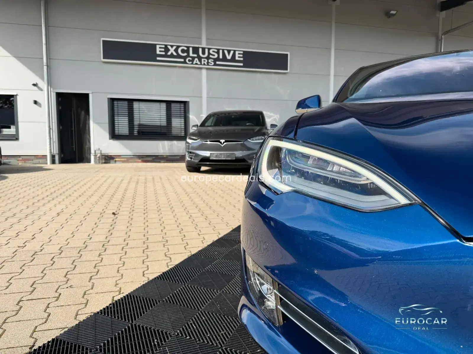Tesla Model S
