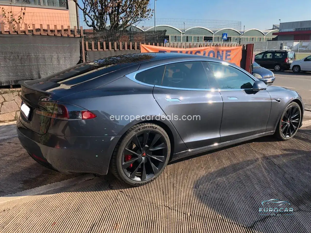 Tesla Model S