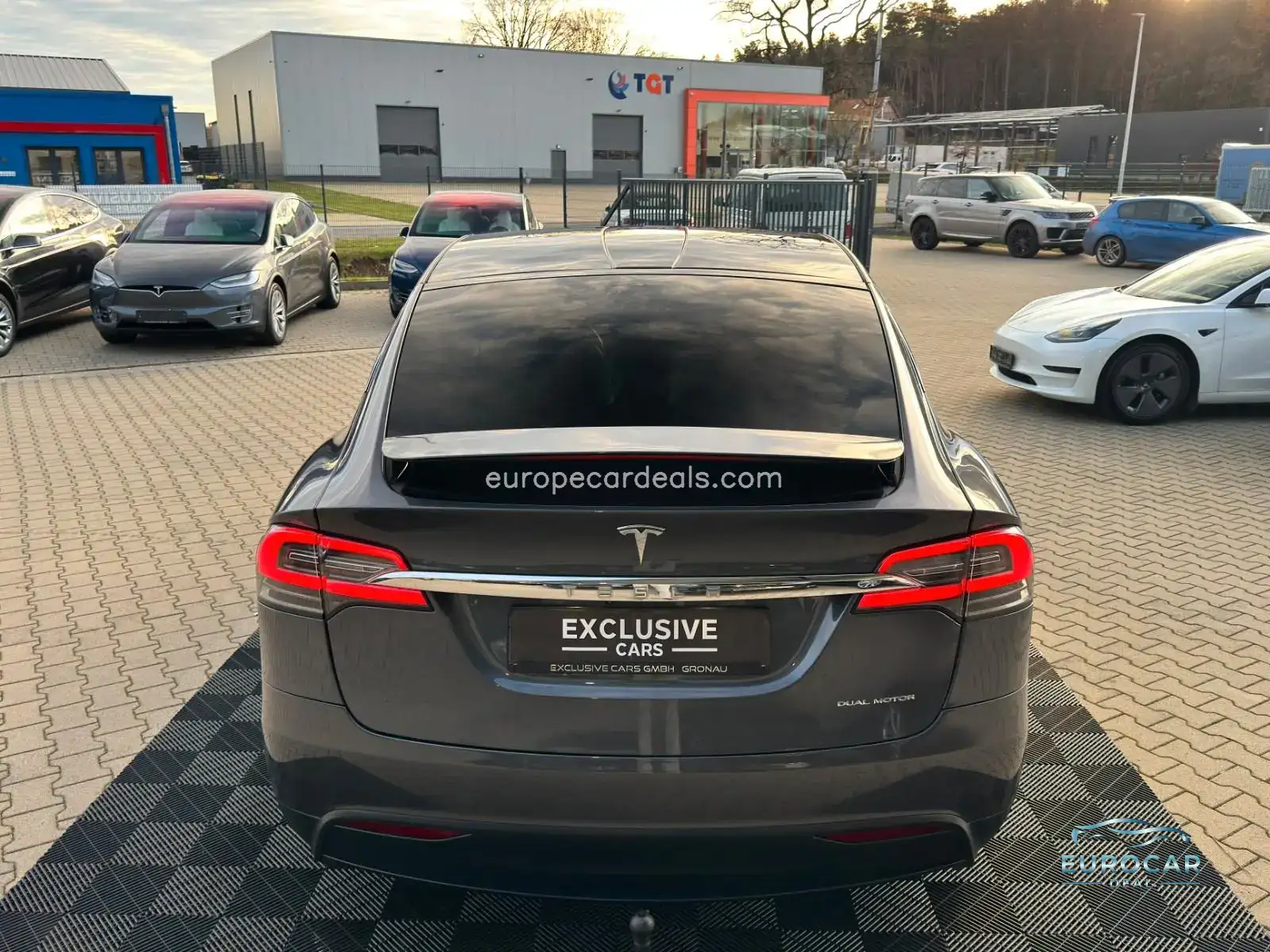 Tesla Model X