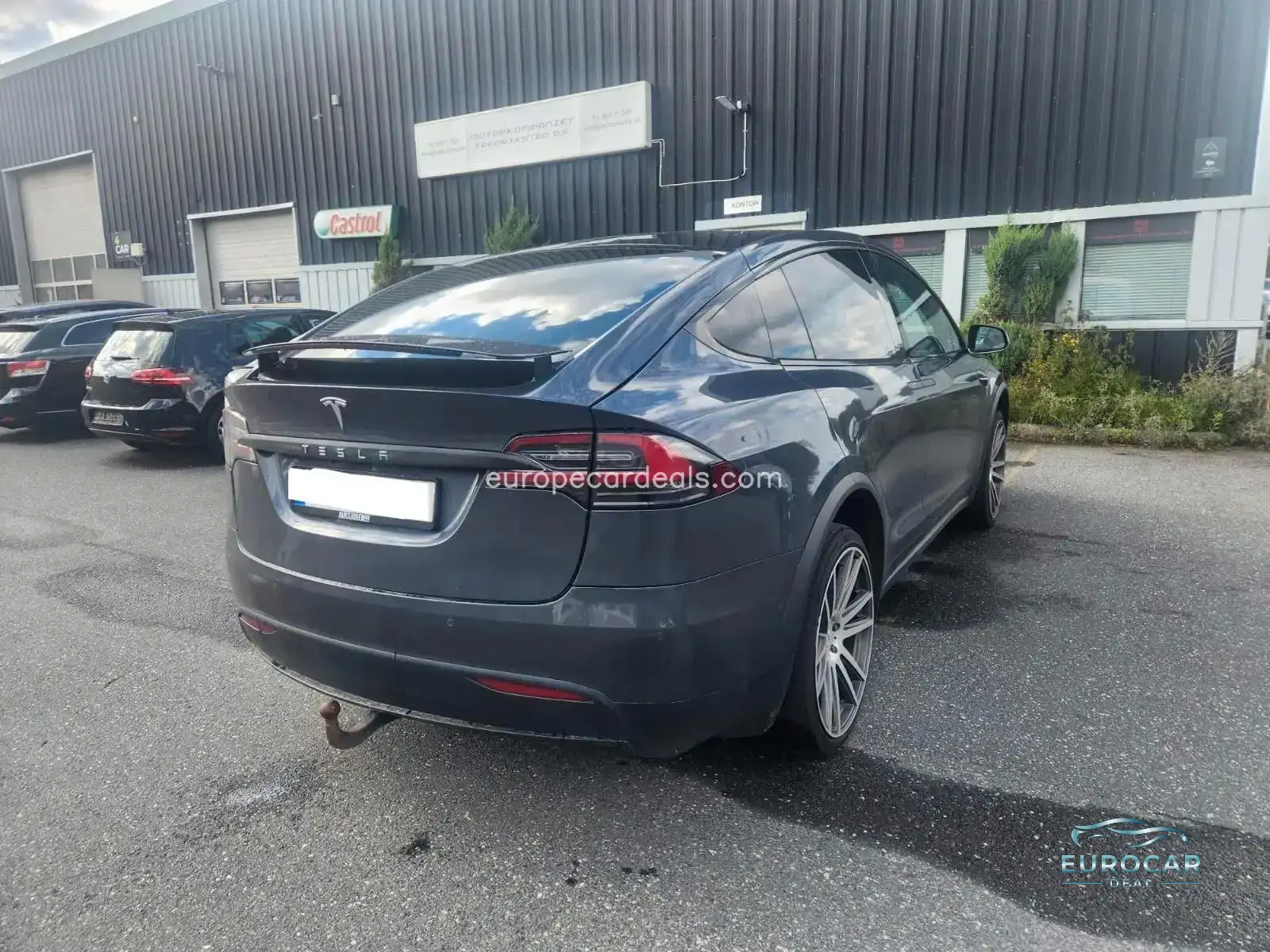 Tesla Model X