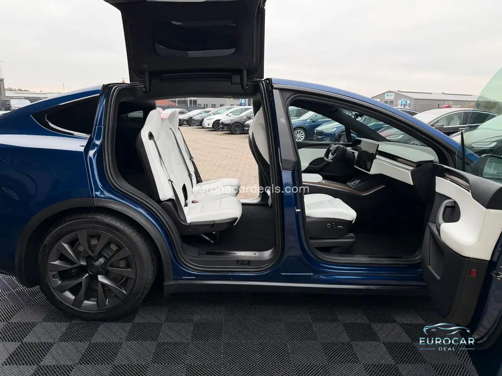 Tesla Model X