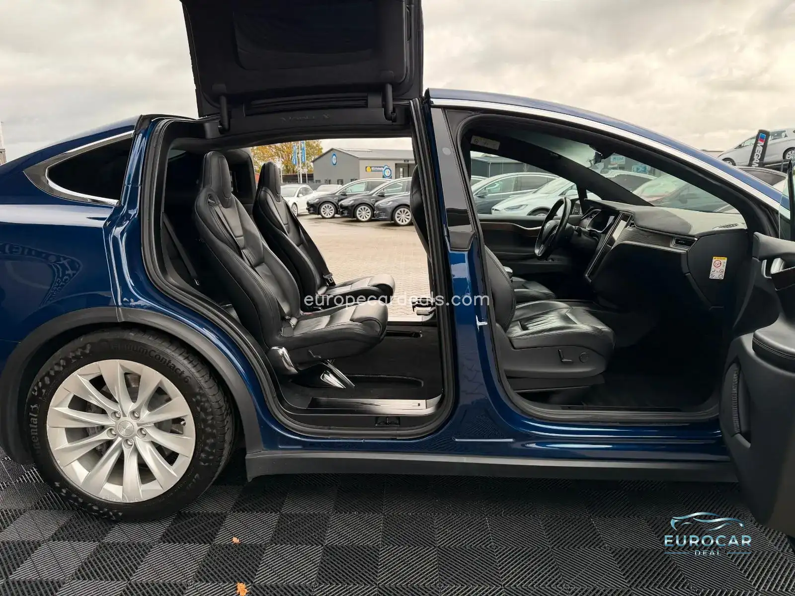 Tesla Model X