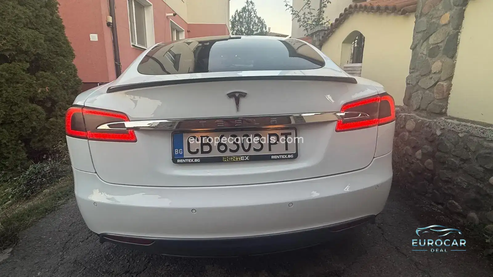 Tesla Model S