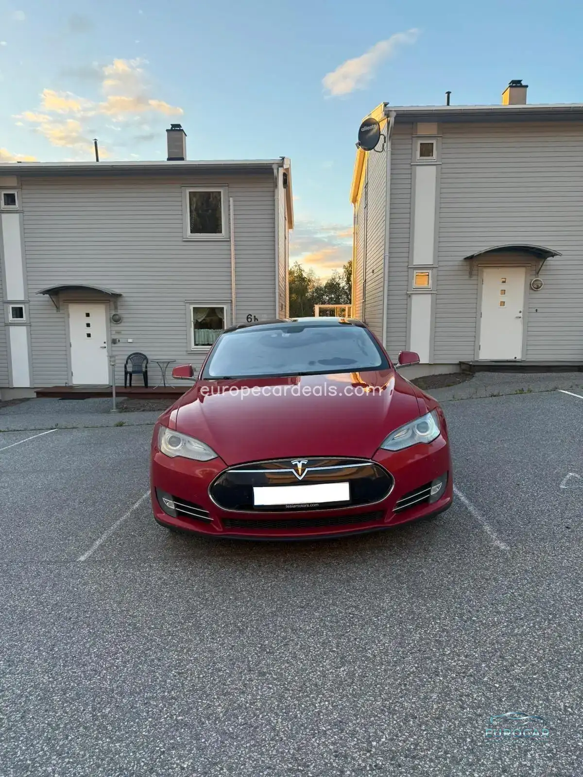 Tesla Model S