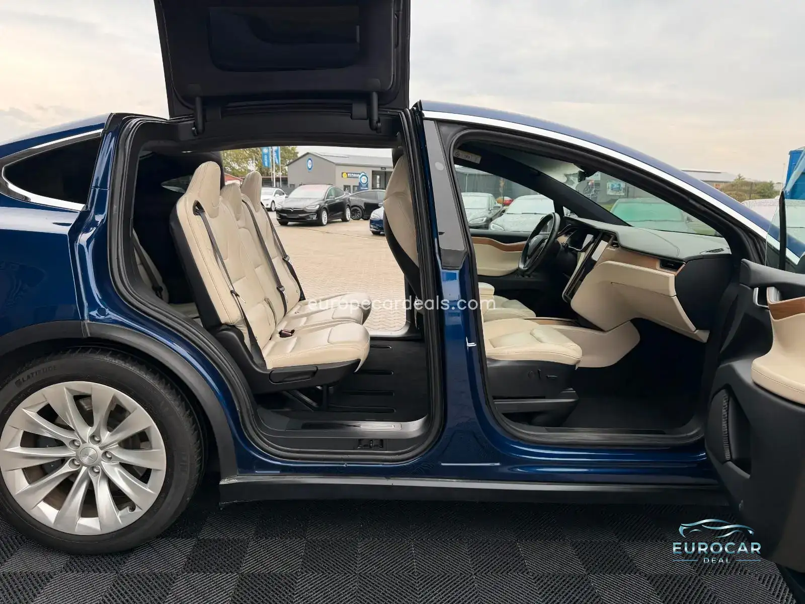 Tesla Model X