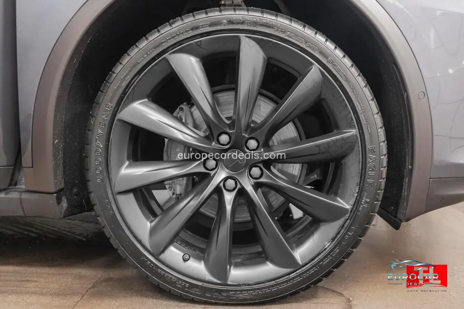Tesla Model X