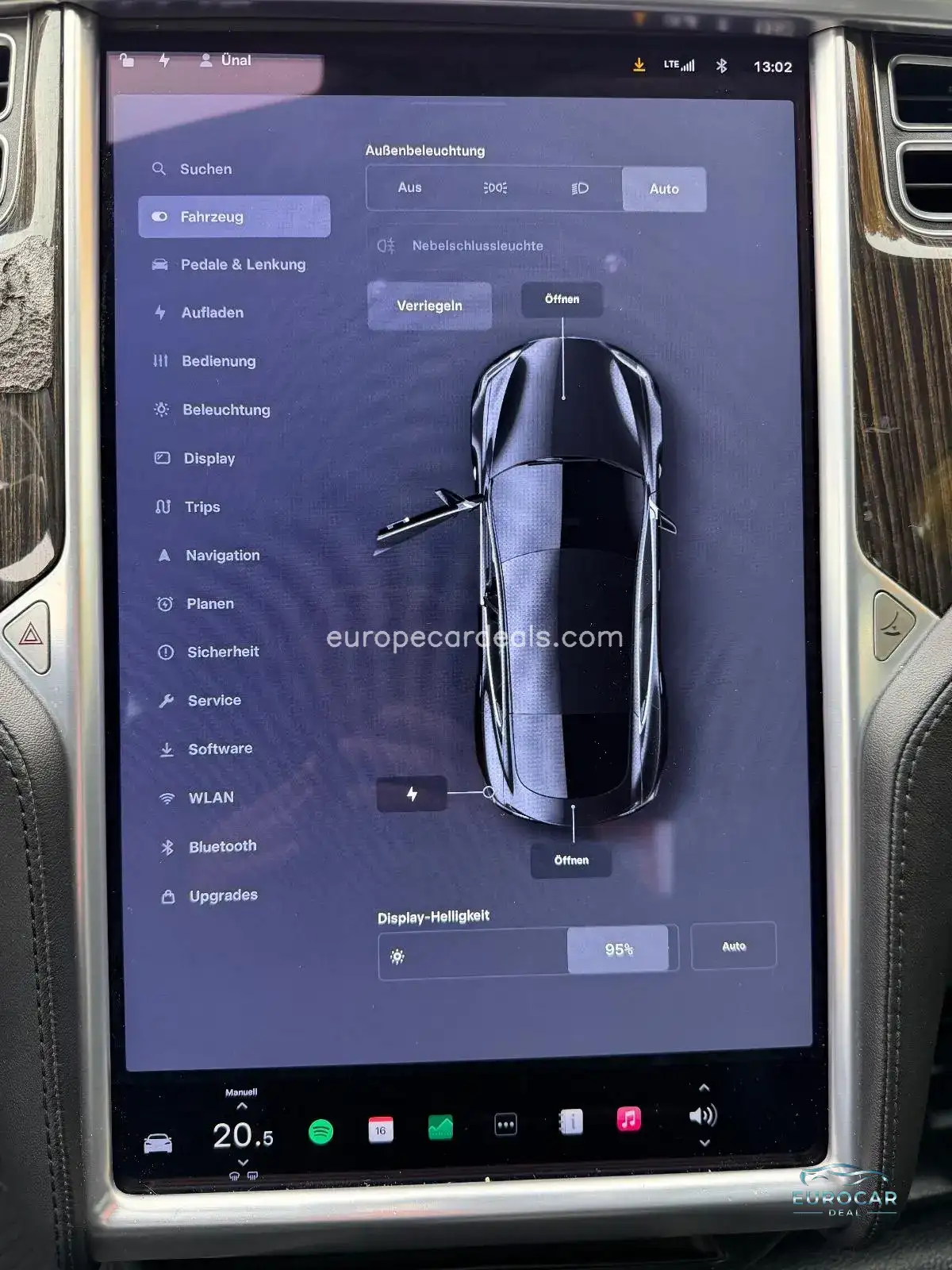 Tesla Model S