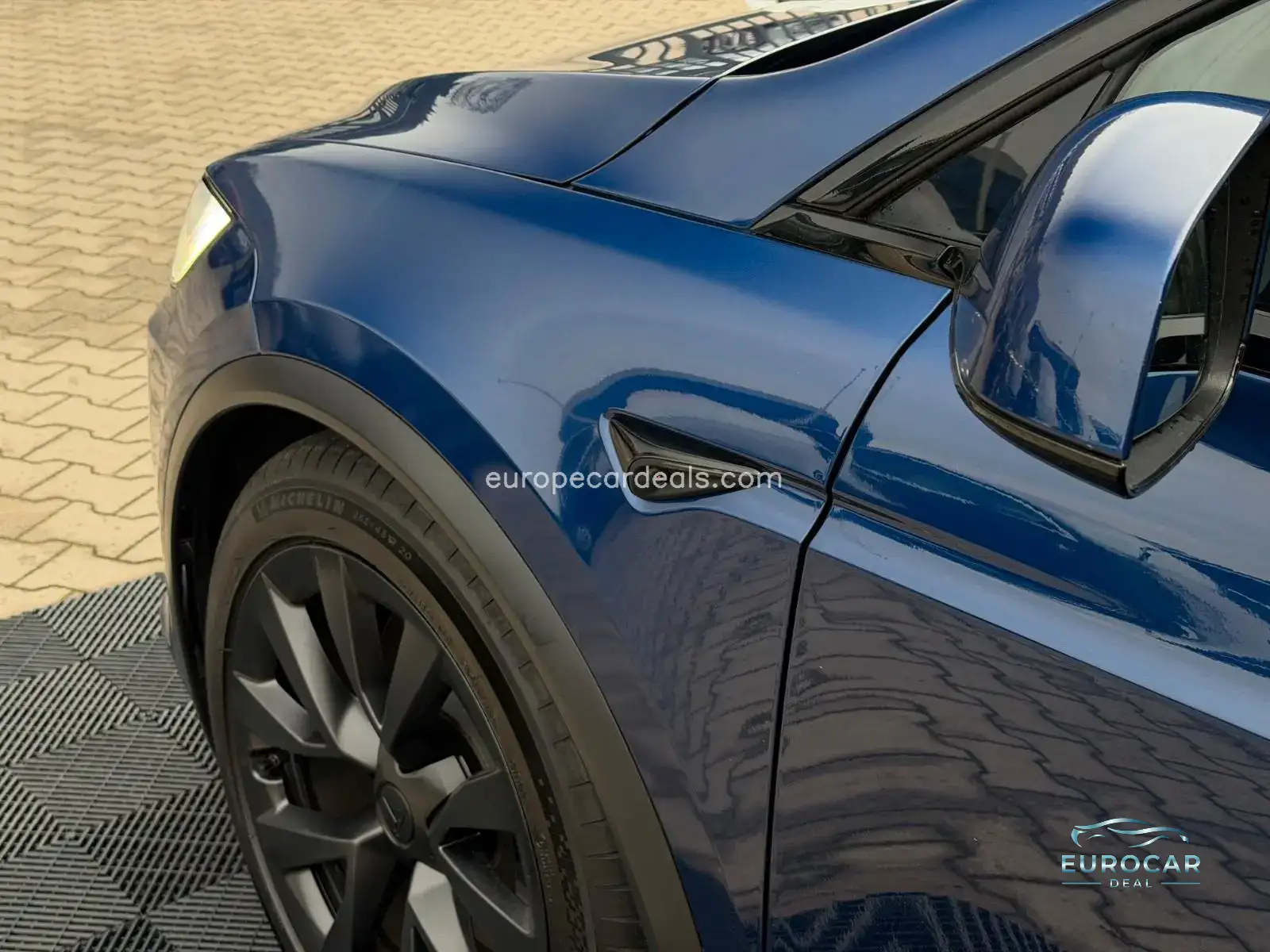Tesla Model X