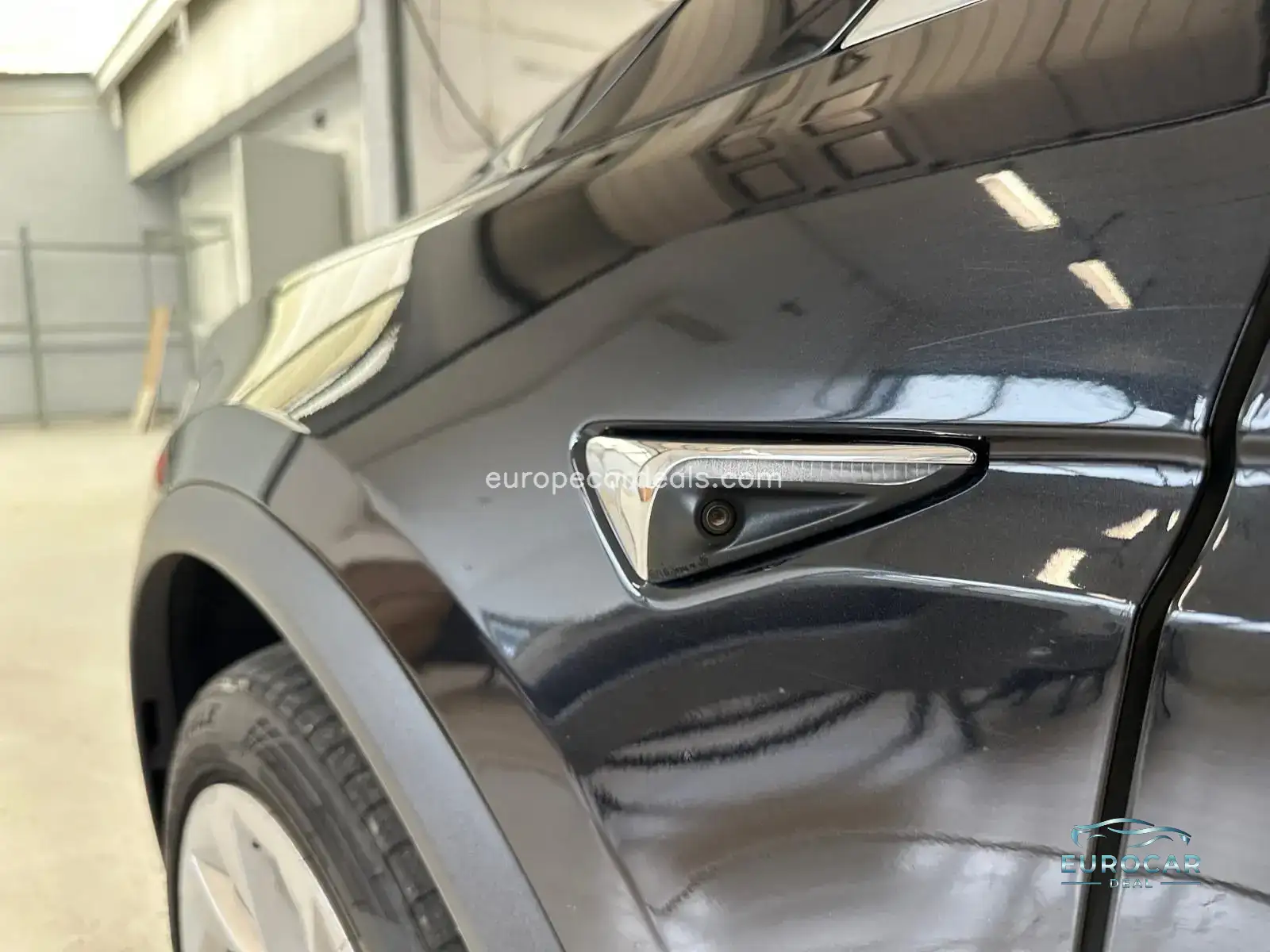 Tesla Model X