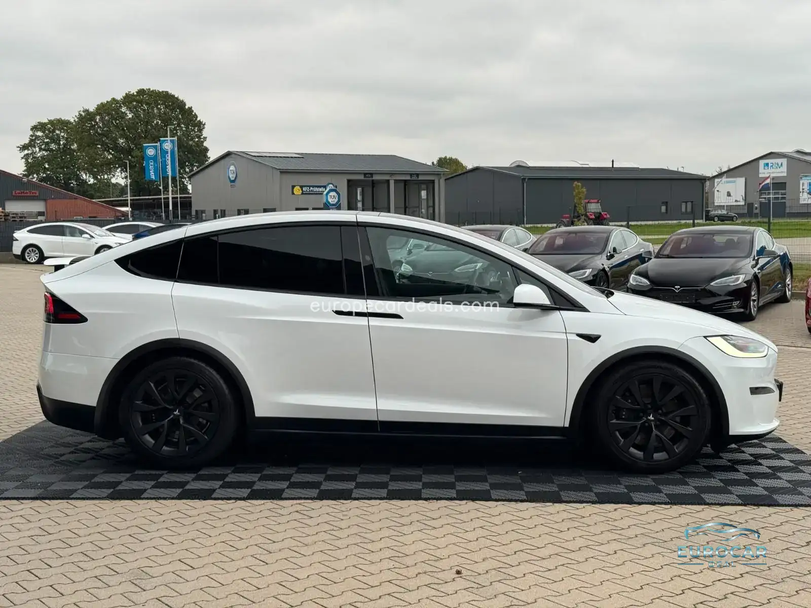 Tesla Model X