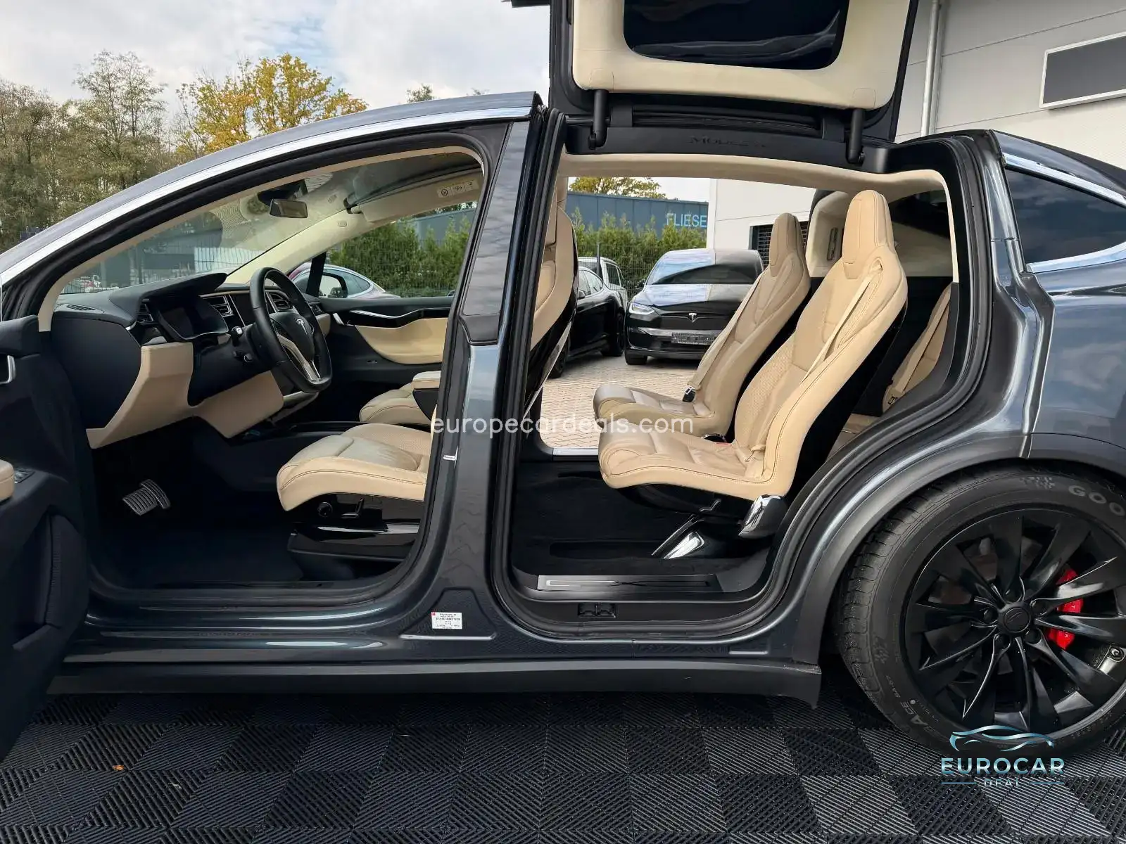 Tesla Model X