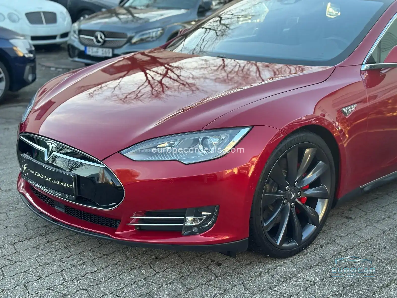 Tesla Model S