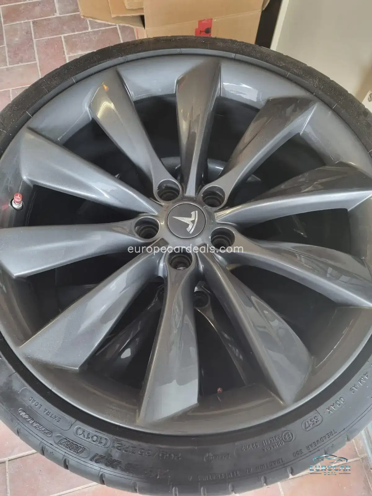 Tesla Model S