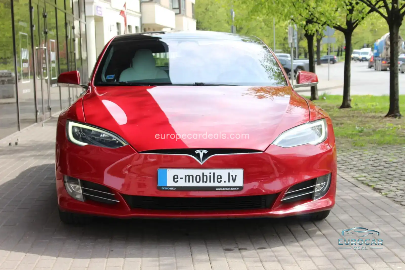Tesla Model S
