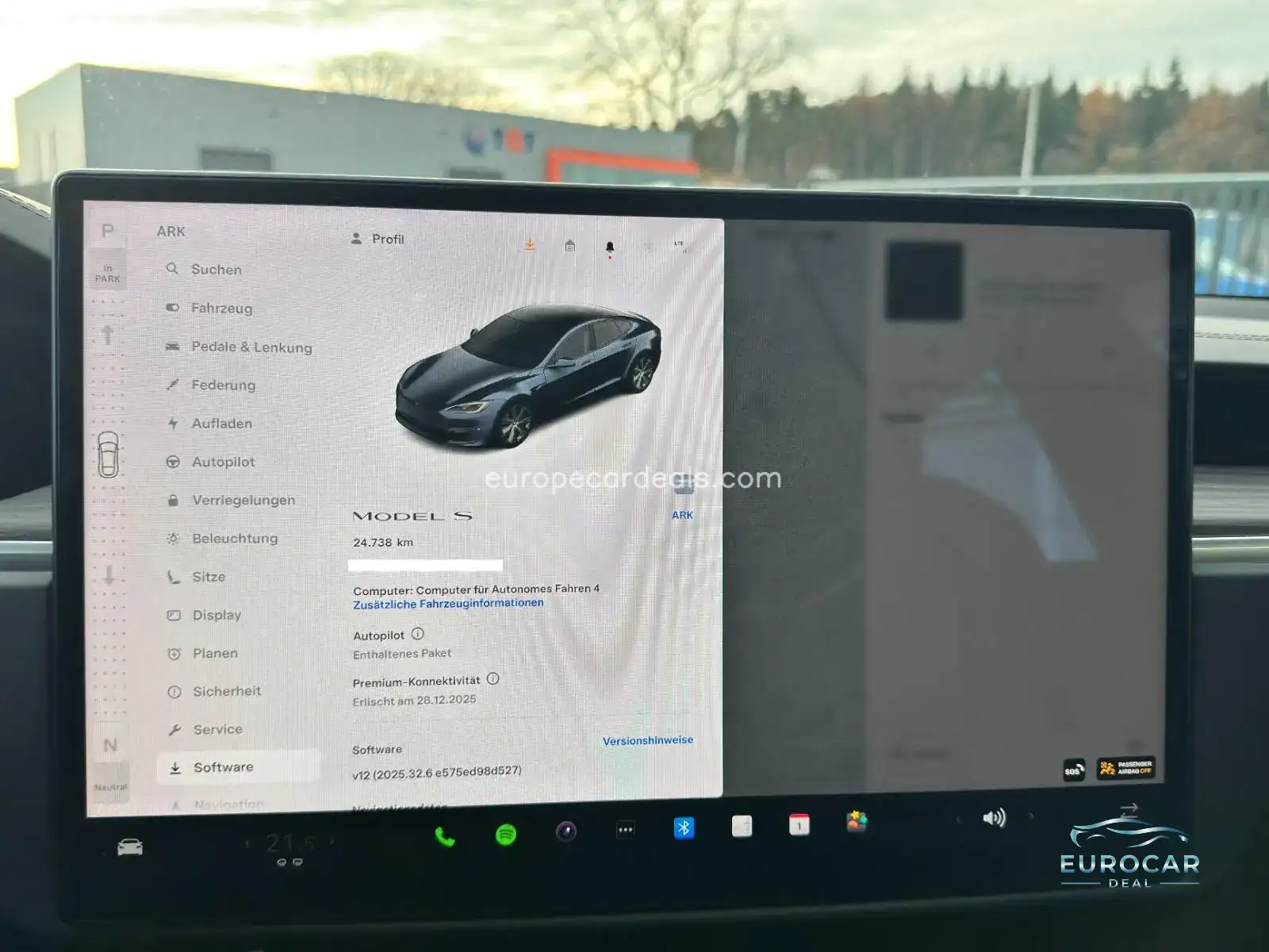 Tesla Model S