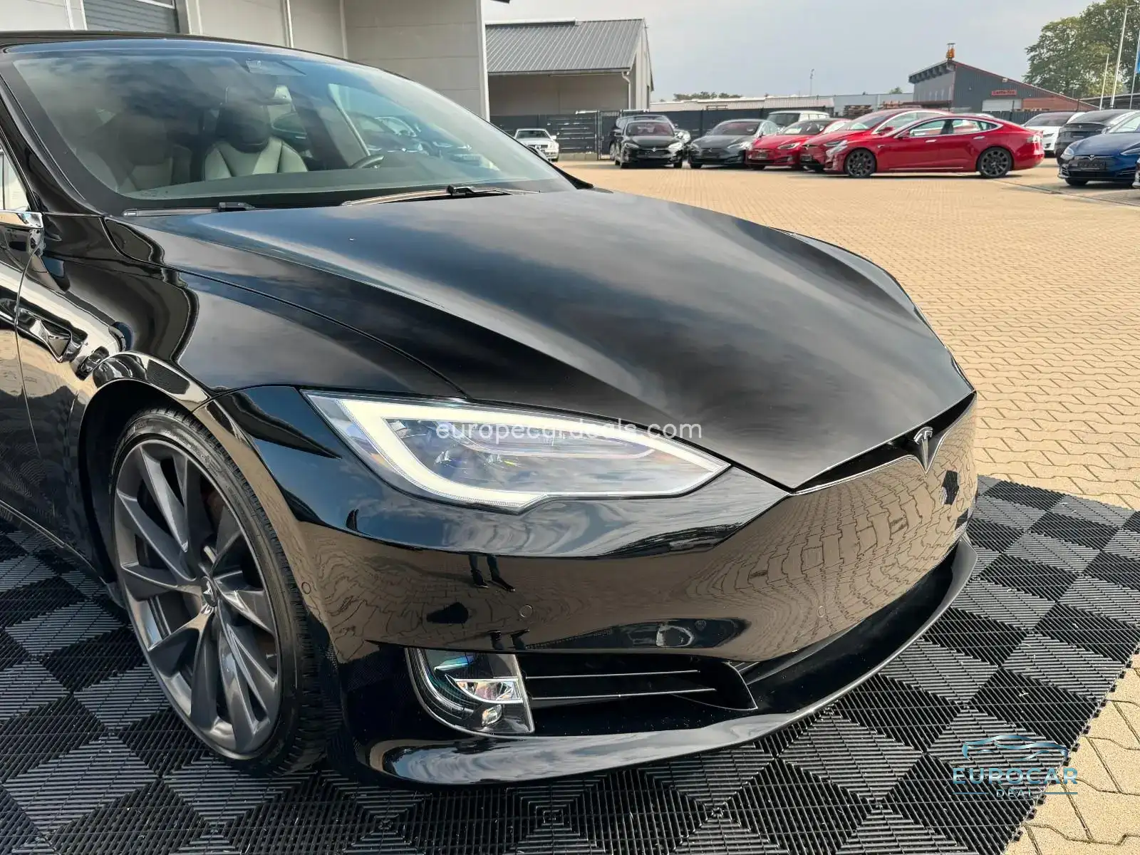 Tesla Model S