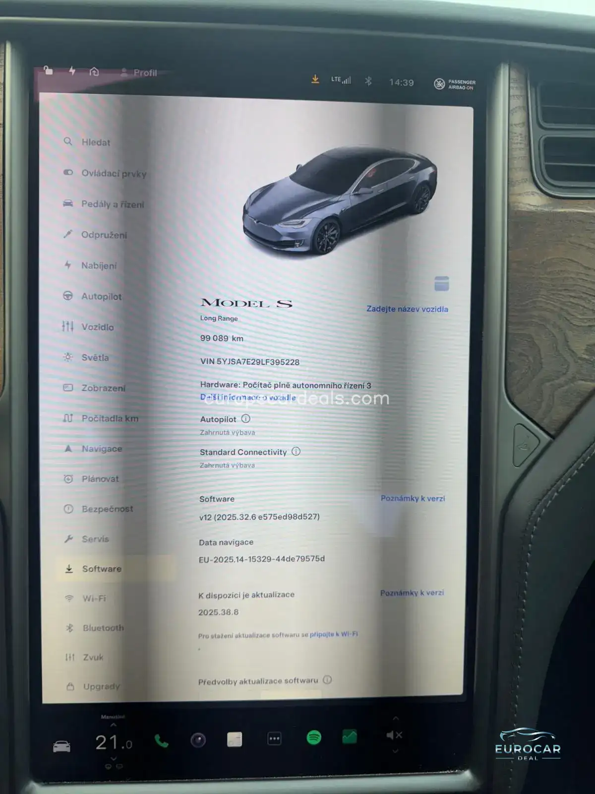 Tesla Model S