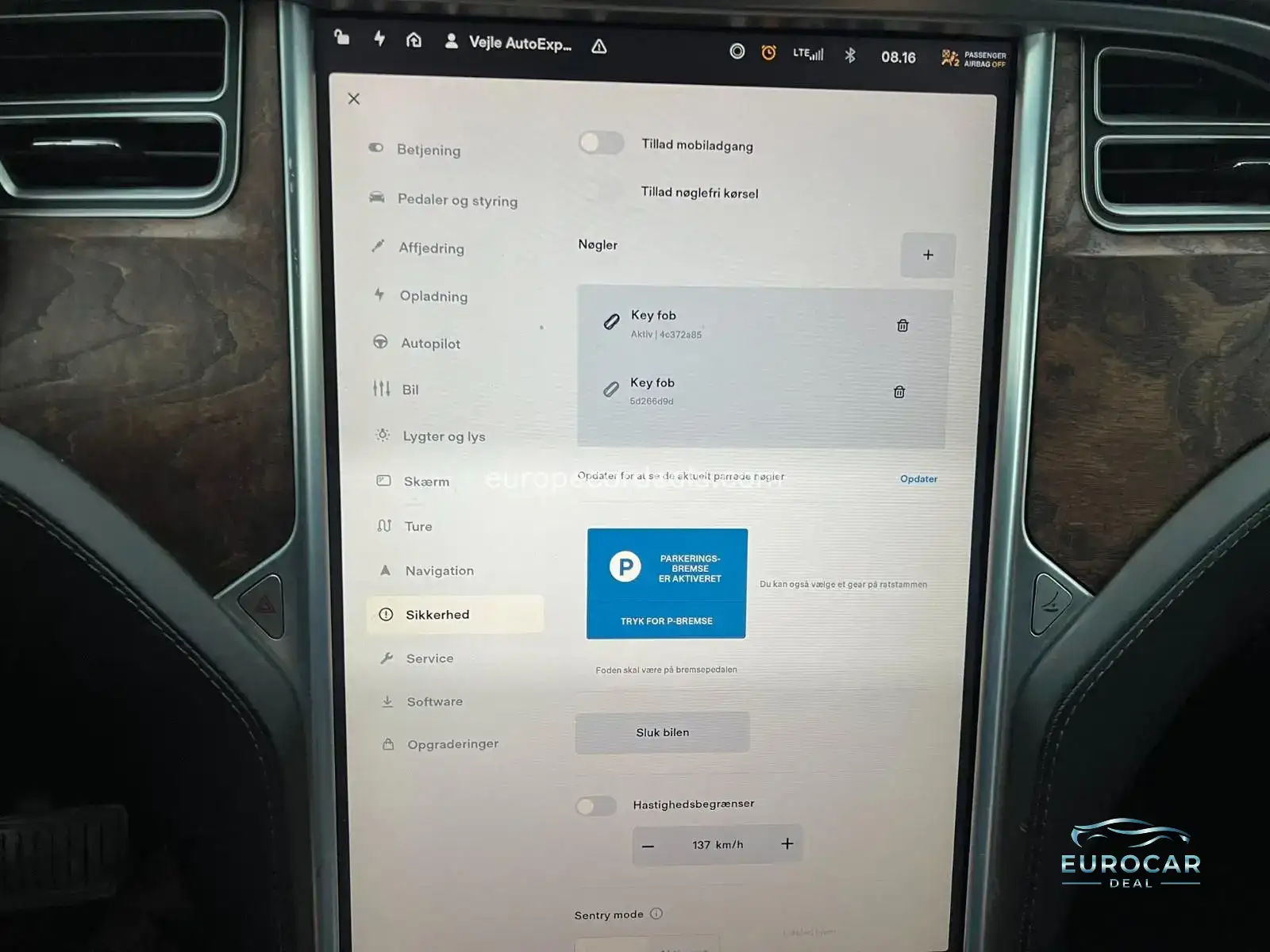 Tesla Model X