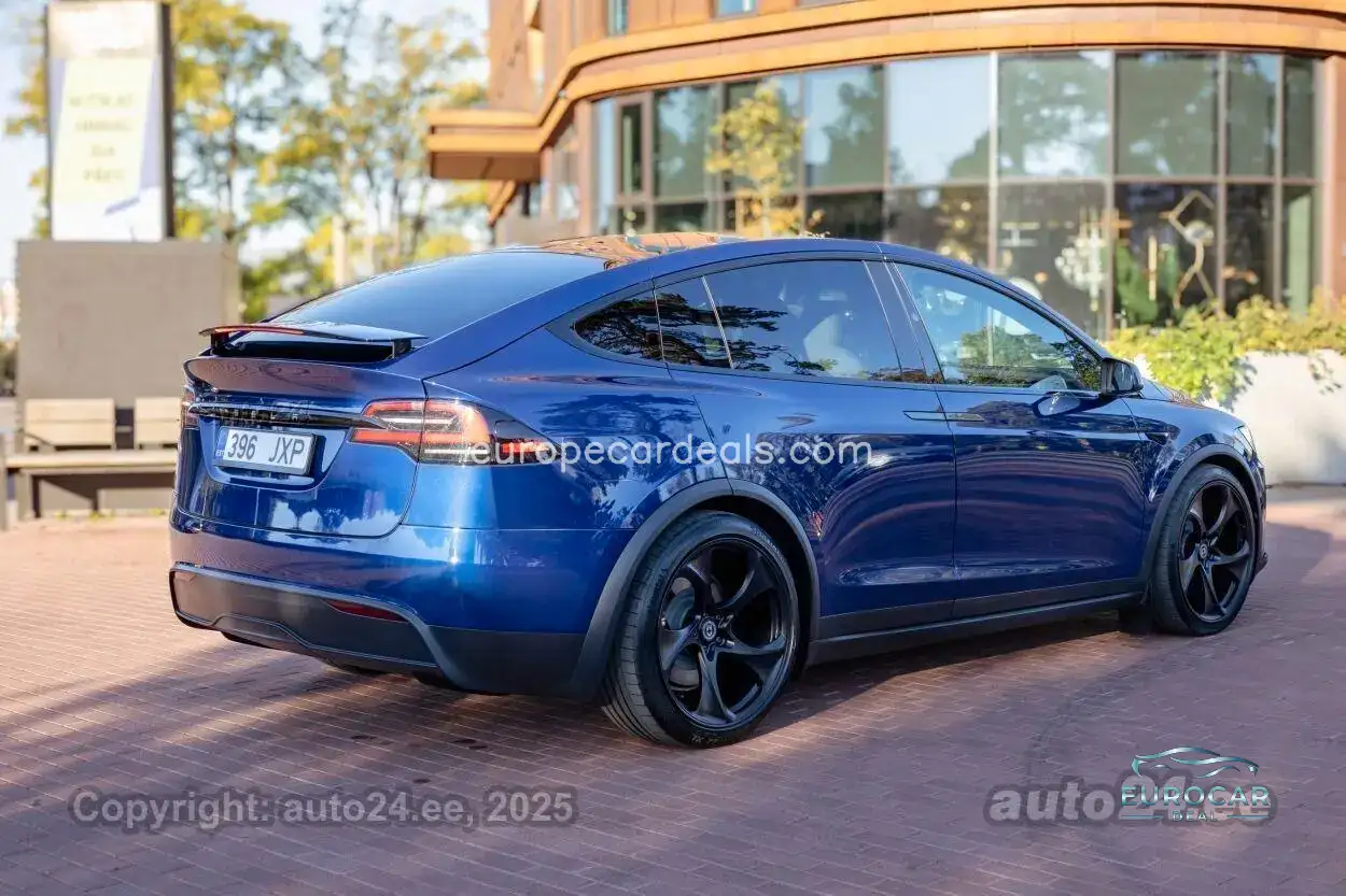 Tesla Model X