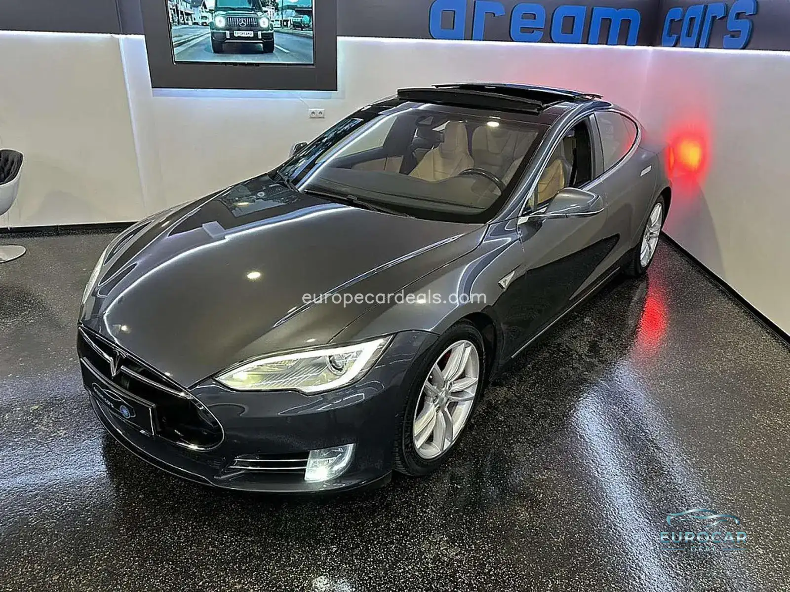 Tesla Model S