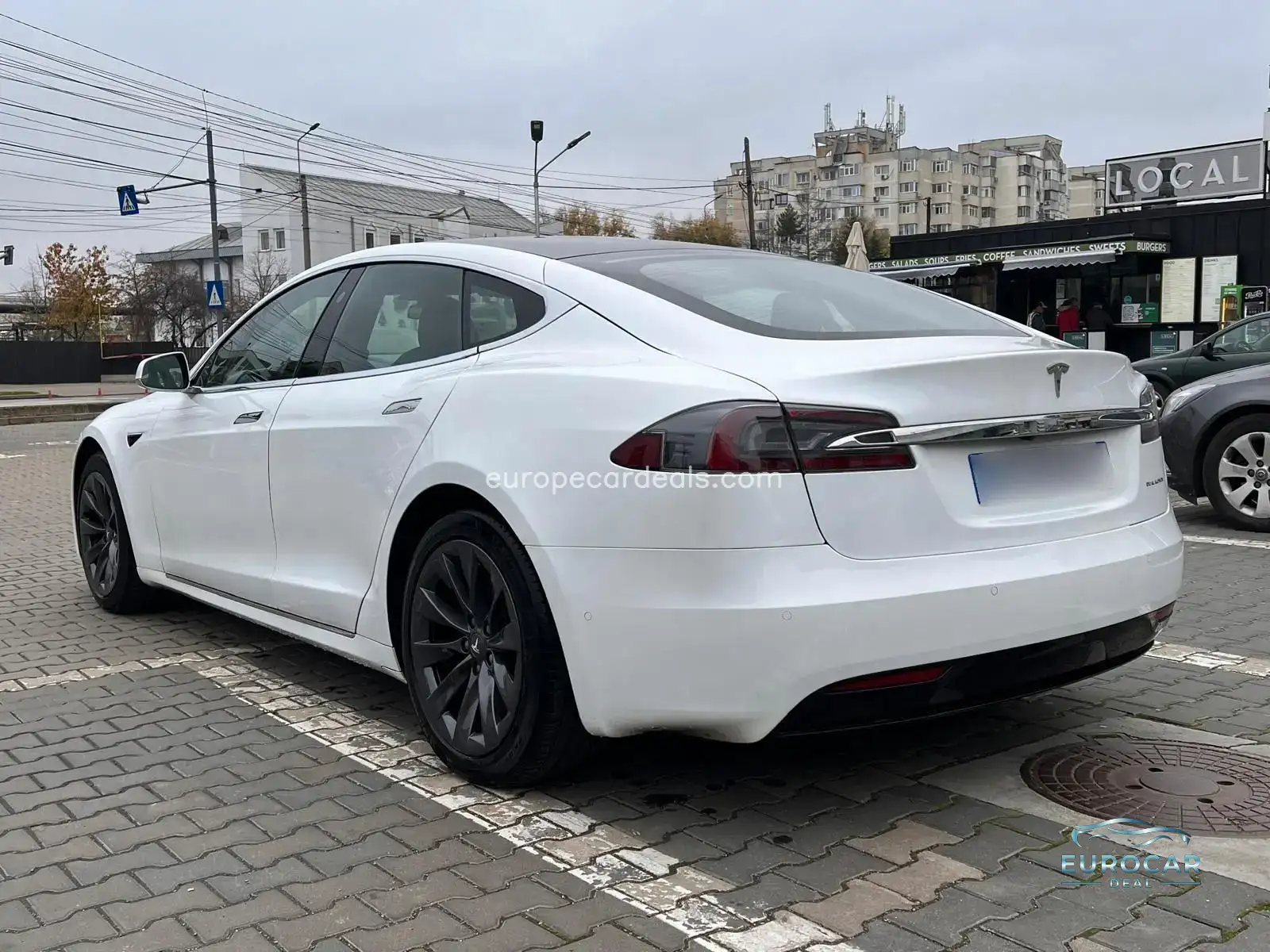 Tesla Model S
