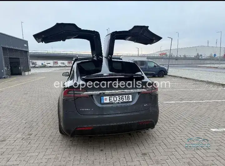 Tesla Model X