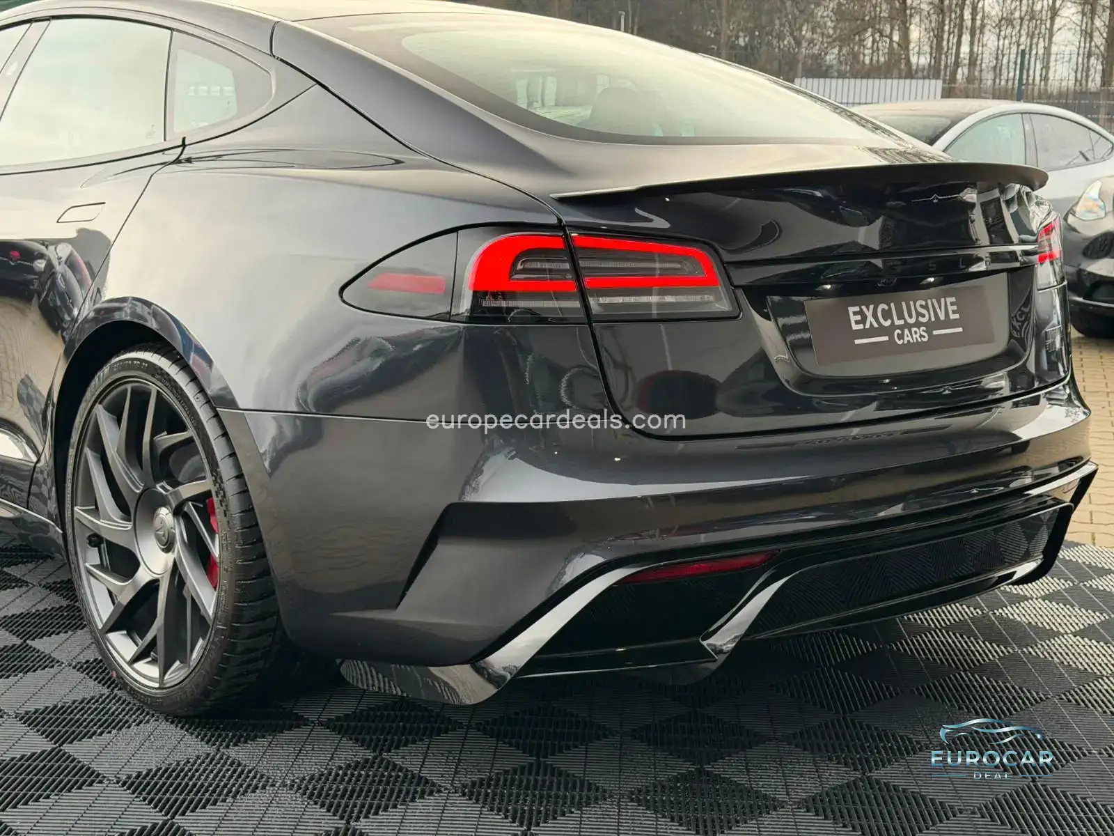 Tesla Model S