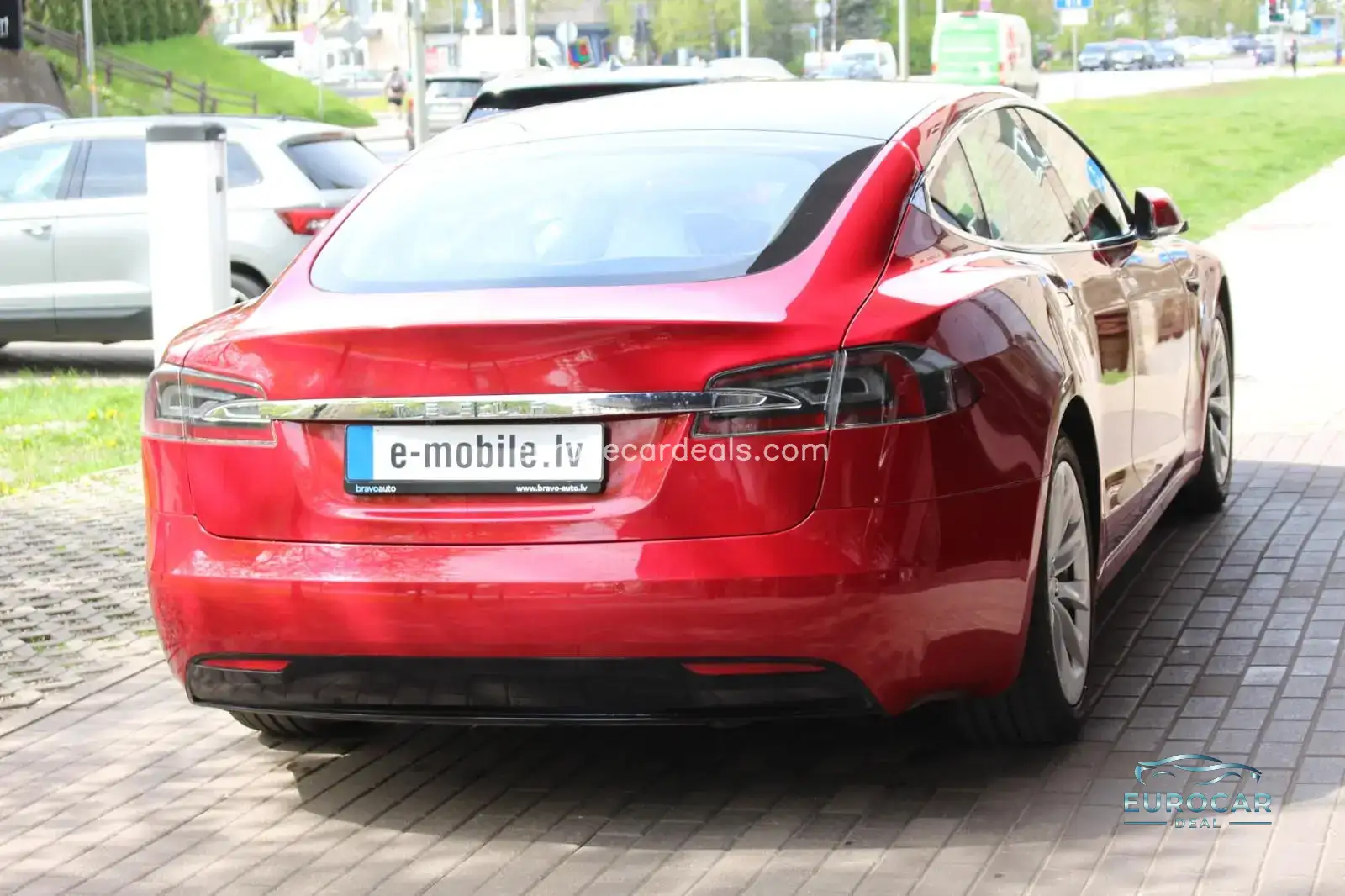Tesla Model S