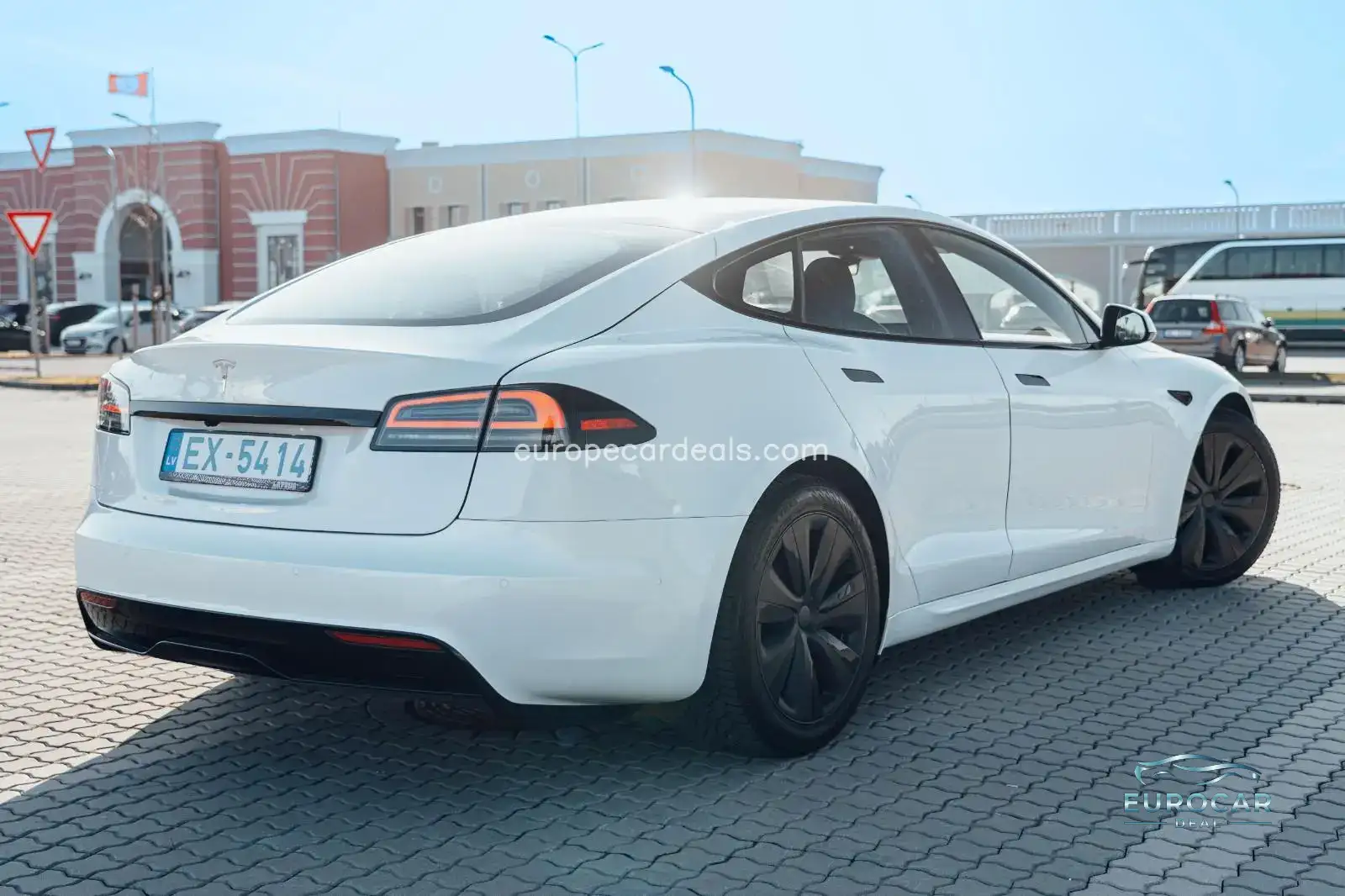 Tesla Model S