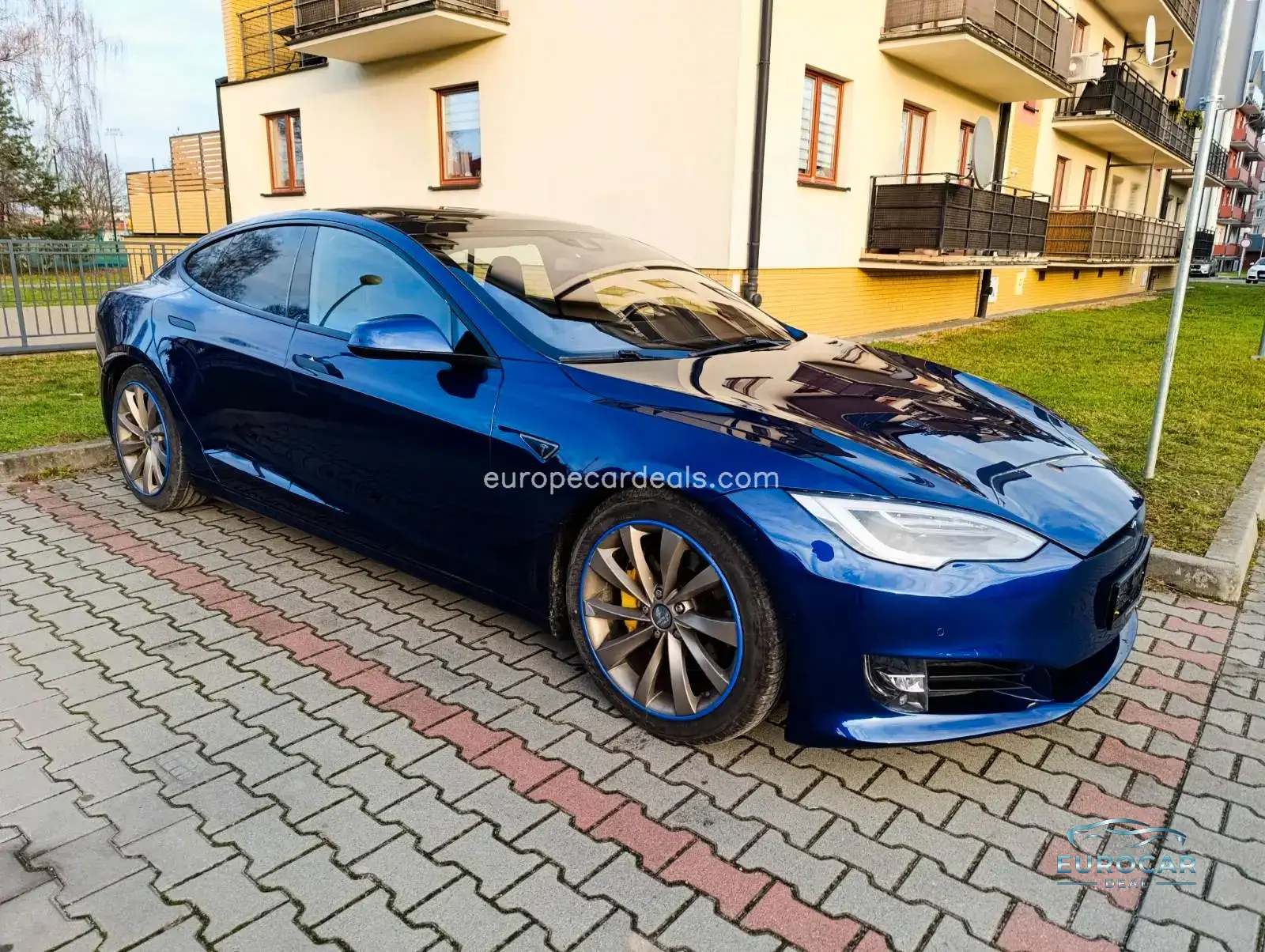 Tesla Model S