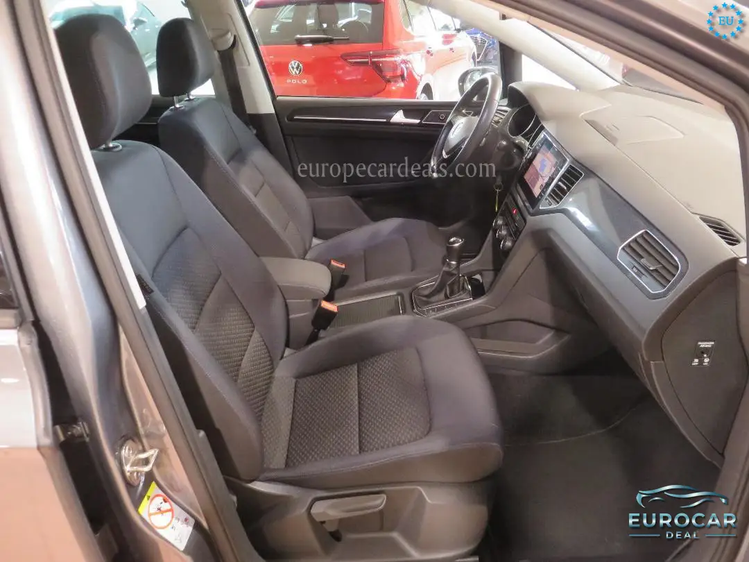 Volkswagen Golf Sportsvan