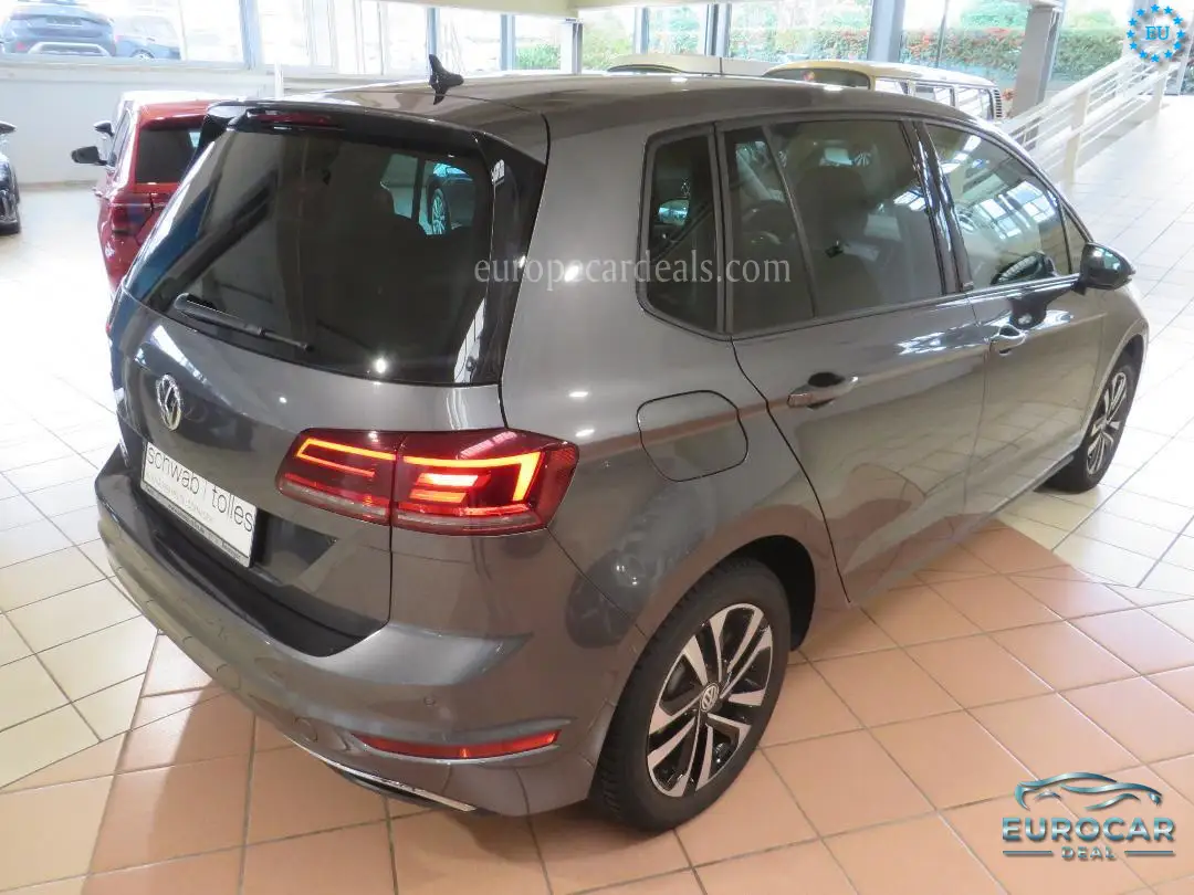 Volkswagen Golf Sportsvan