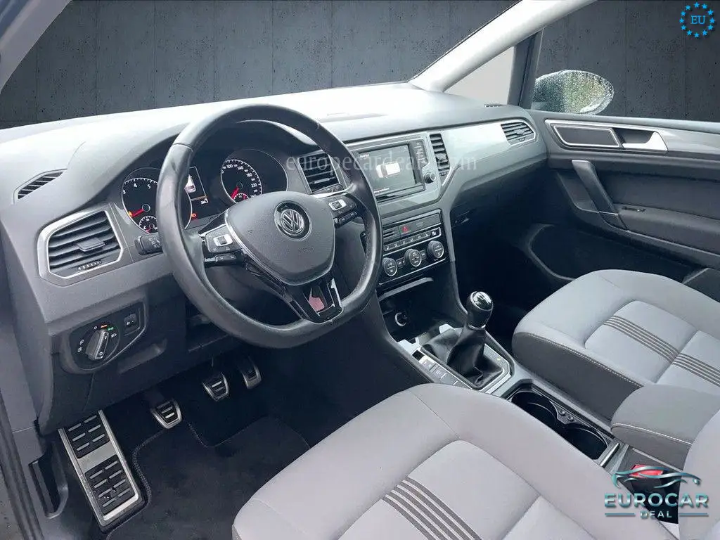 Volkswagen Golf Sportsvan