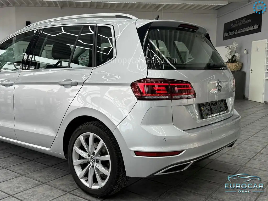 Volkswagen Golf Sportsvan